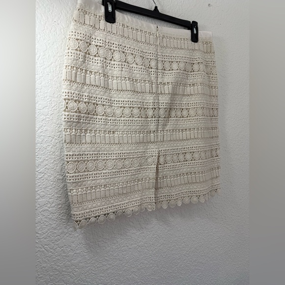 Tommy Hilfiger Cream Crochet Lace Mini Skirt |Preppy Coastal - Picture 10 of 16